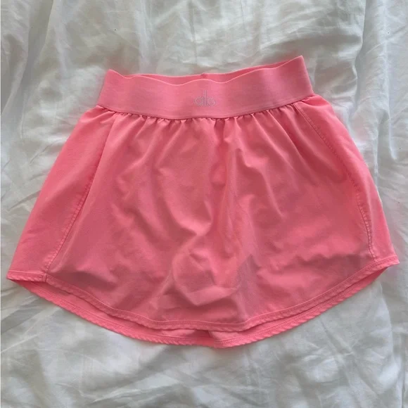 Alo - Match Point Tennis Skirt Skort (Neon Bubblegum) - Picture 4 of 7